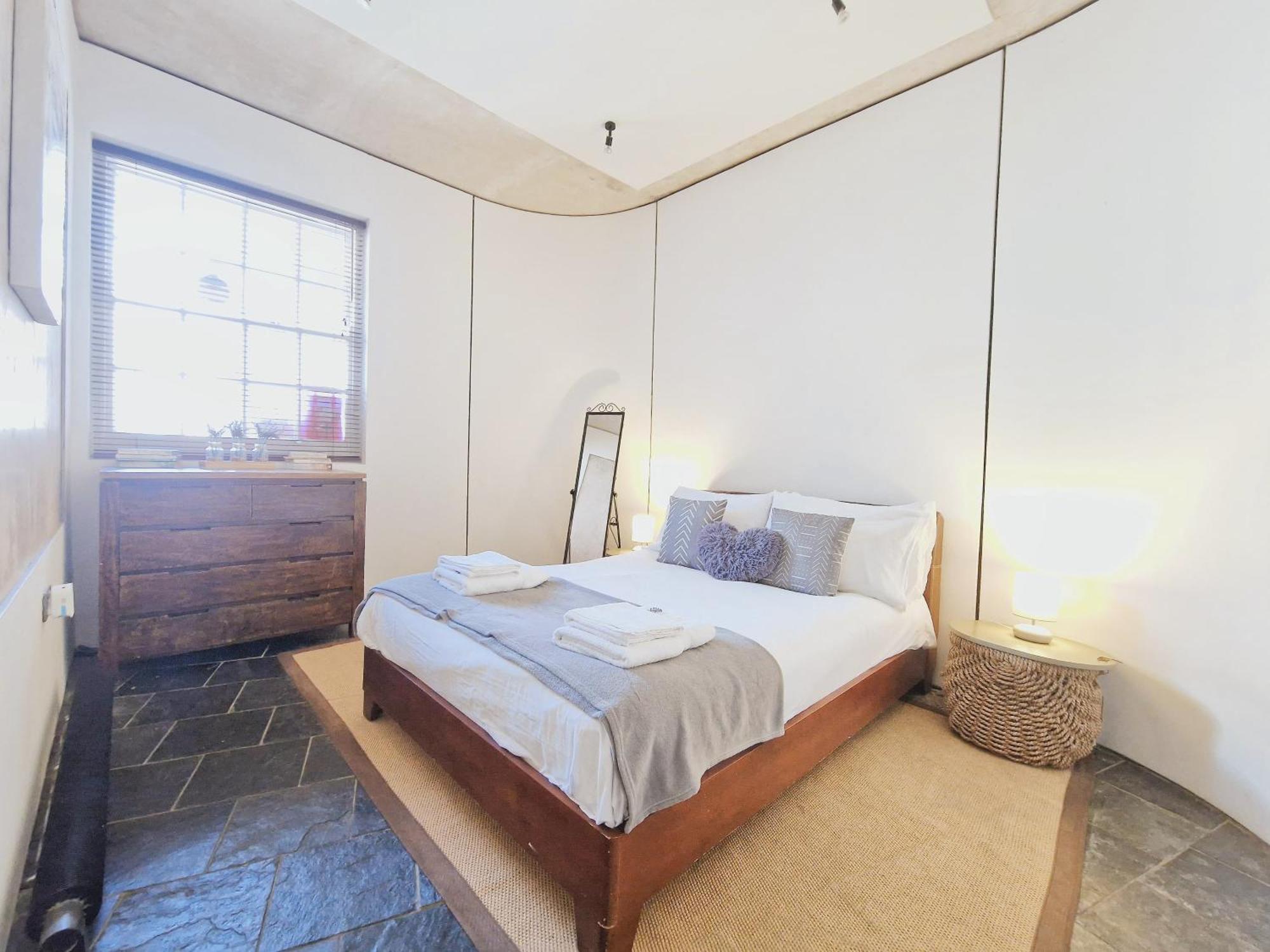1 Bedroom Flat In Kings Cross Apartment