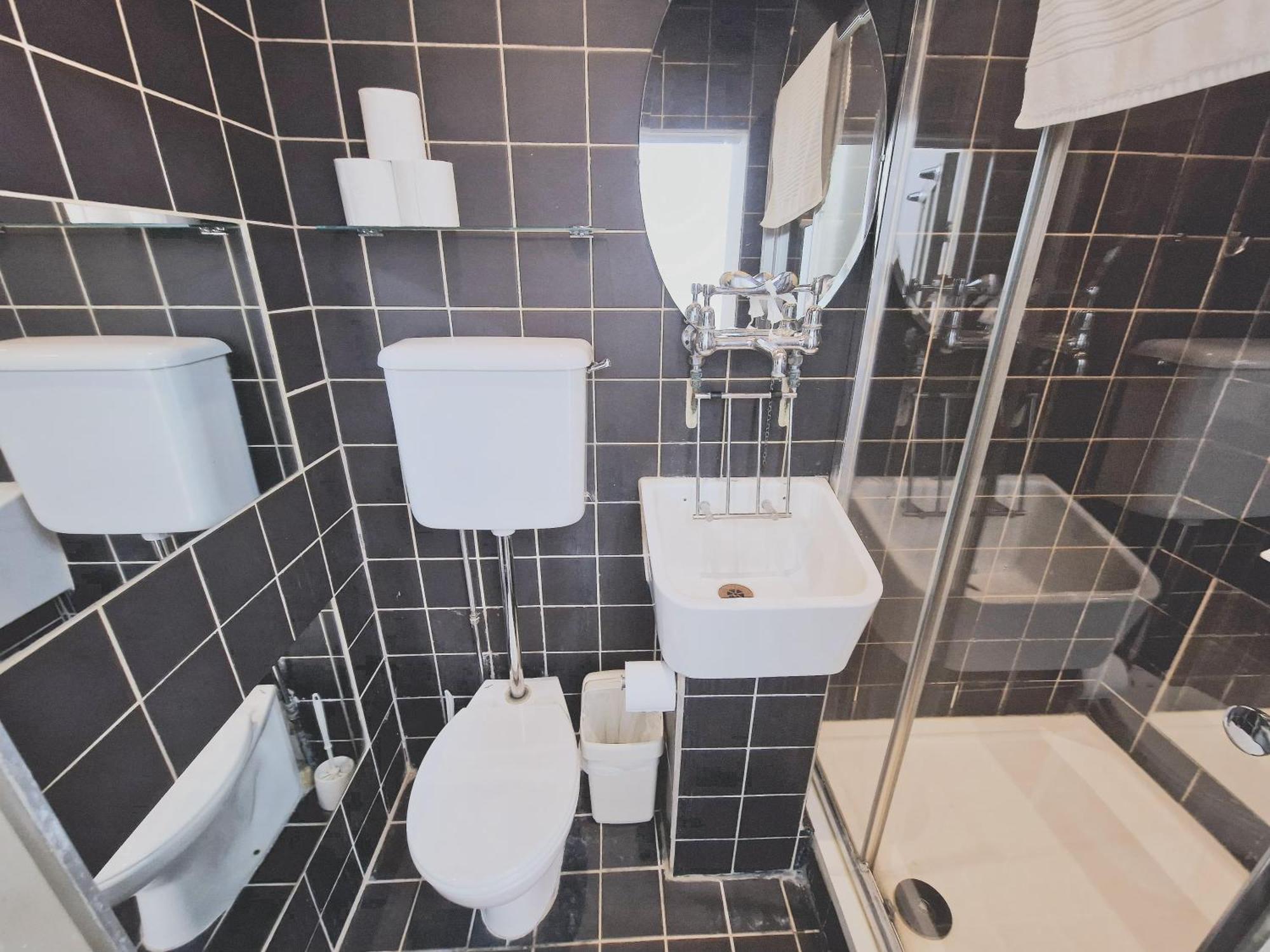 1 Bedroom Flat In Kings Cross * London